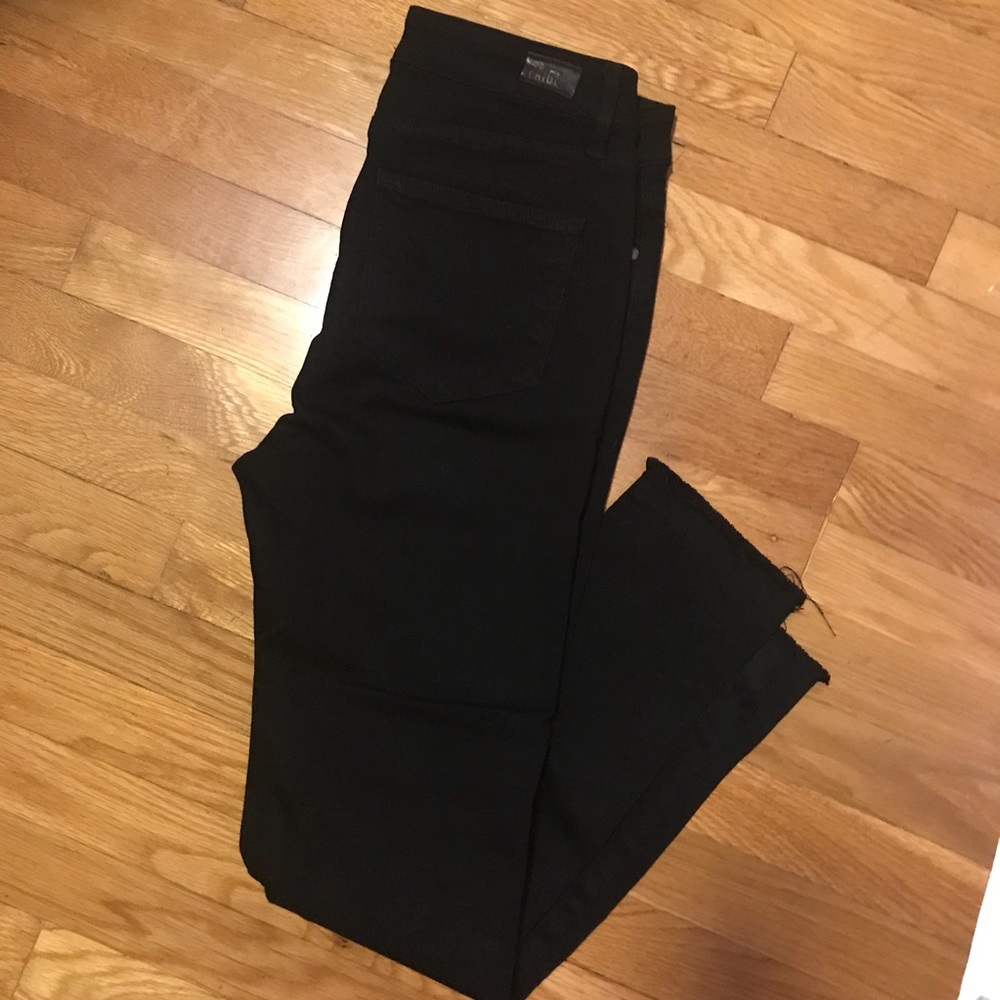 Paige “Horton” high rise ankle jeans B15
